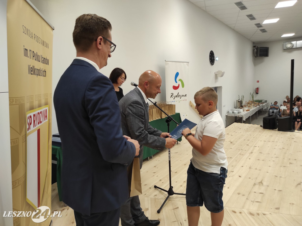 Stypendia burmistrza Rydzyny wręczone