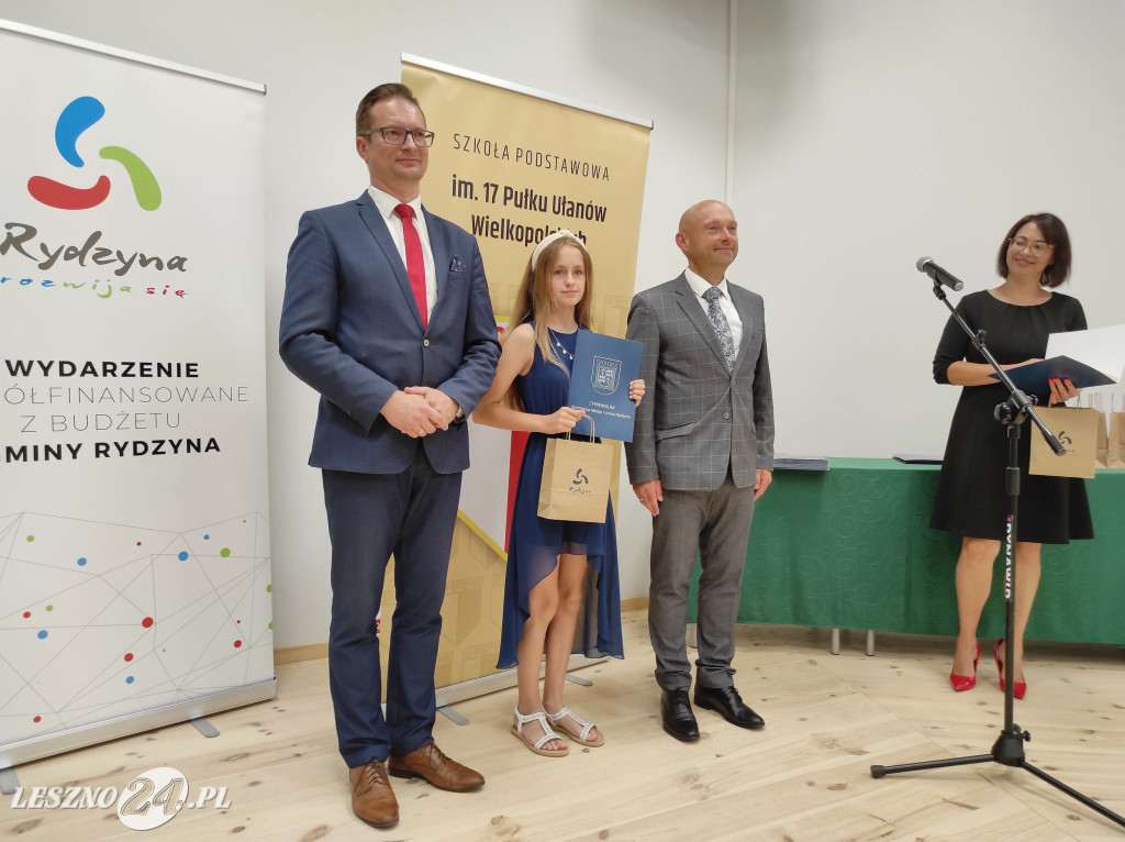 Stypendia burmistrza Rydzyny wręczone