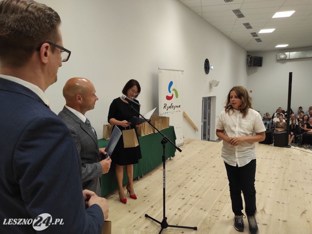 Stypendia burmistrza Rydzyny wręczone