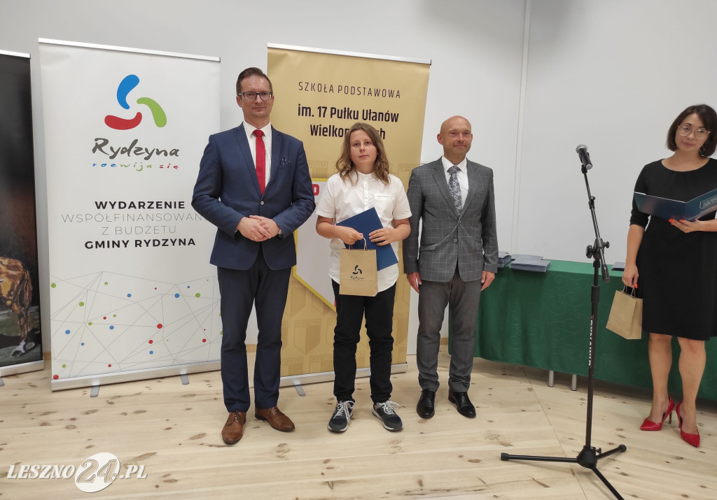 Stypendia burmistrza Rydzyny wręczone