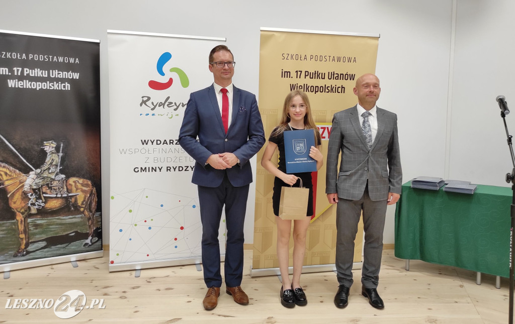 Stypendia burmistrza Rydzyny wręczone