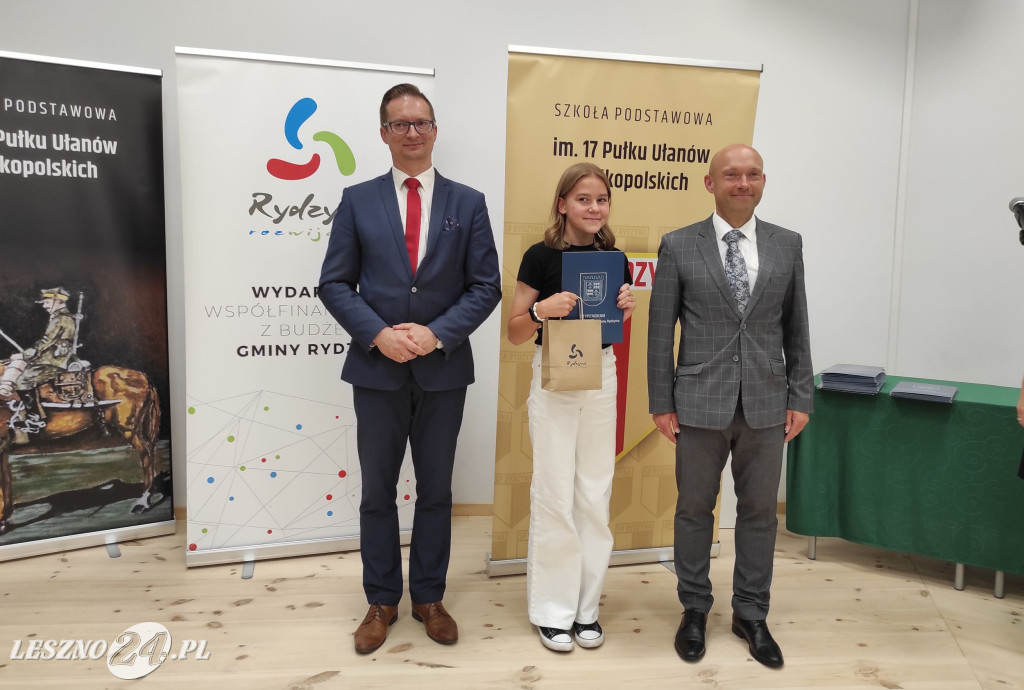 Stypendia burmistrza Rydzyny wręczone