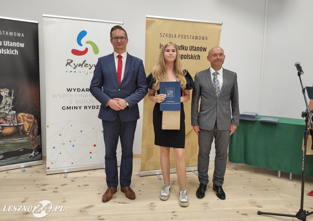 Stypendia burmistrza Rydzyny wręczone