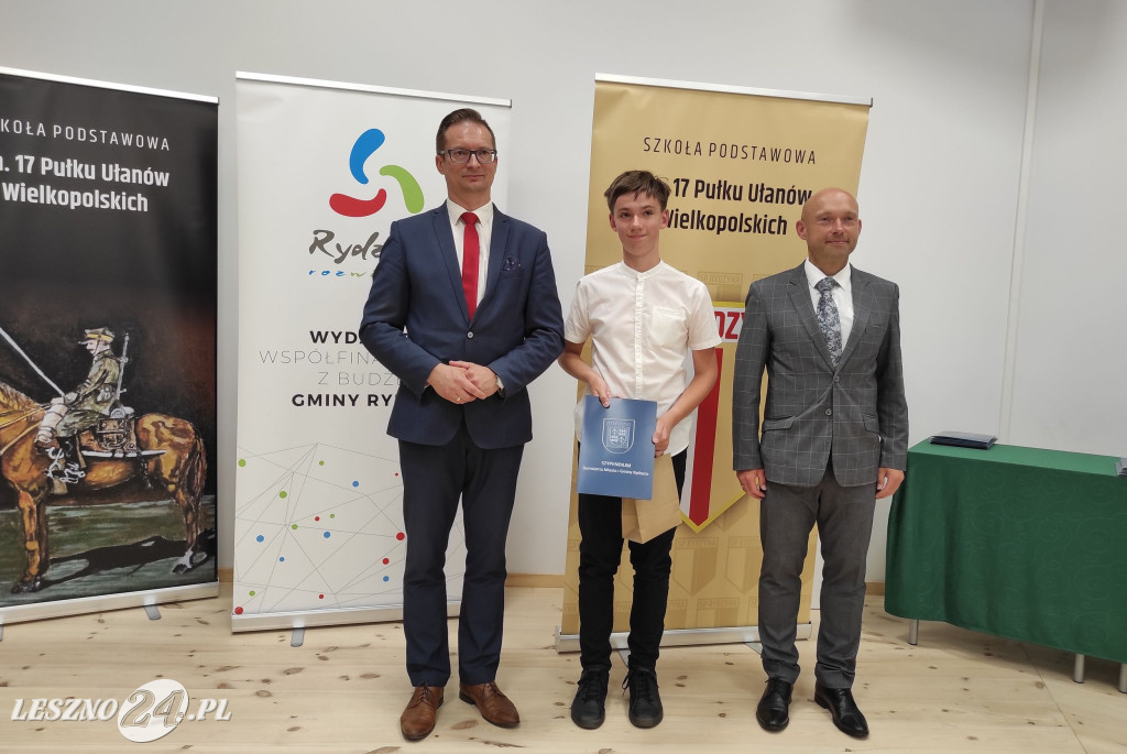 Stypendia burmistrza Rydzyny wręczone