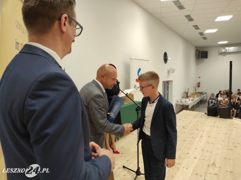 Stypendia burmistrza Rydzyny wręczone