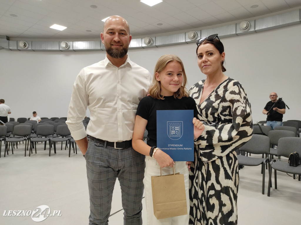 Stypendia burmistrza Rydzyny wręczone