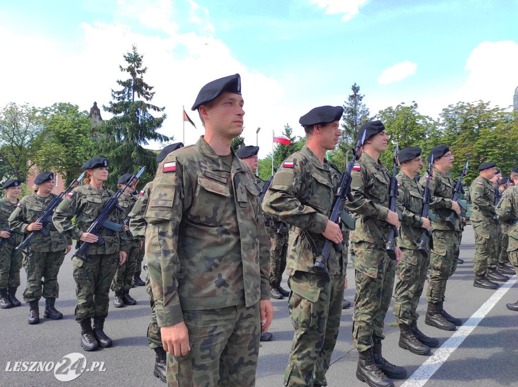 Przysięga wojskowa w Lesznie