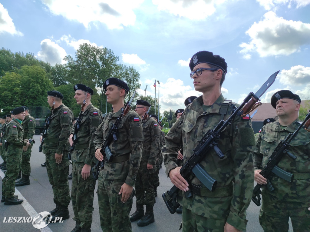 Przysięga wojskowa w Lesznie