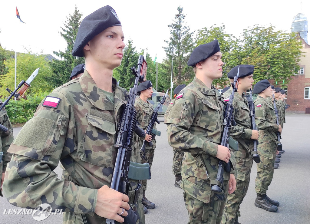 Przysięga wojskowa w Lesznie