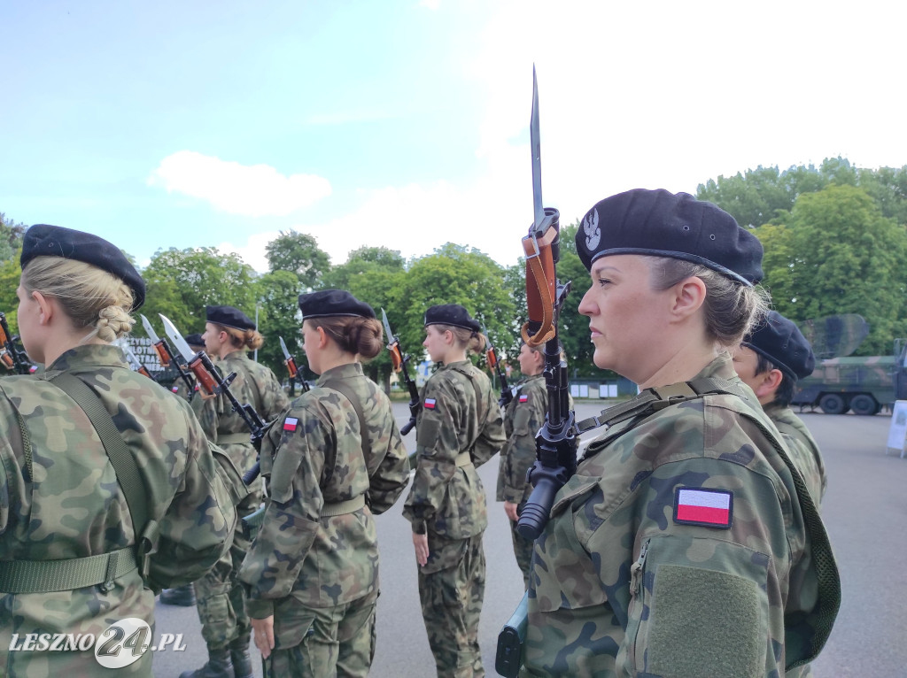 Przysięga wojskowa w Lesznie