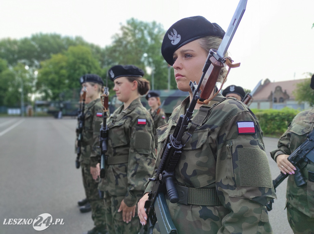 Przysięga wojskowa w Lesznie