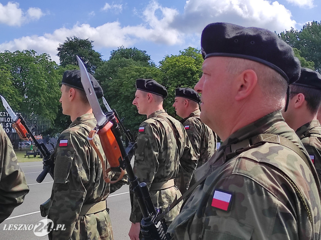 Przysięga wojskowa w Lesznie