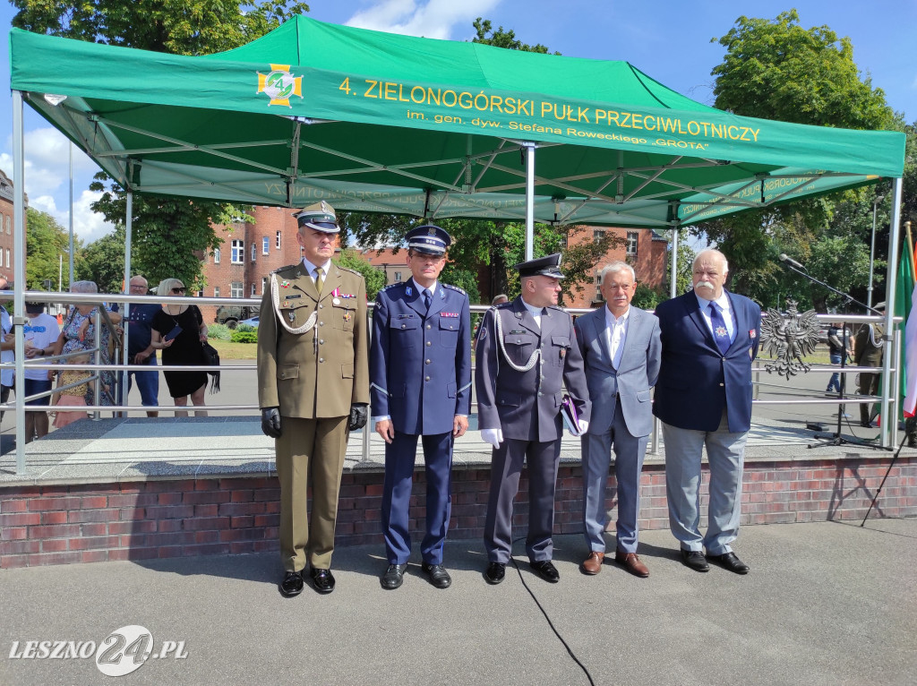 Przysięga wojskowa w Lesznie