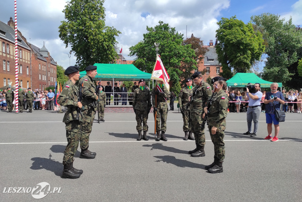 Przysięga wojskowa w Lesznie