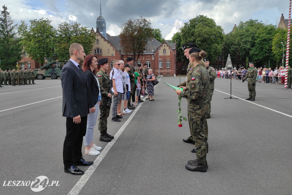 Przysięga wojskowa w Lesznie
