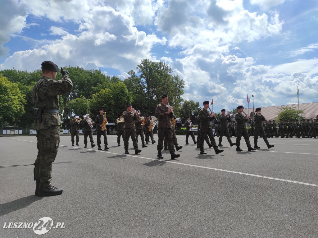 Przysięga wojskowa w Lesznie