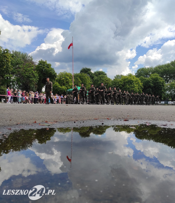 Przysięga wojskowa w Lesznie