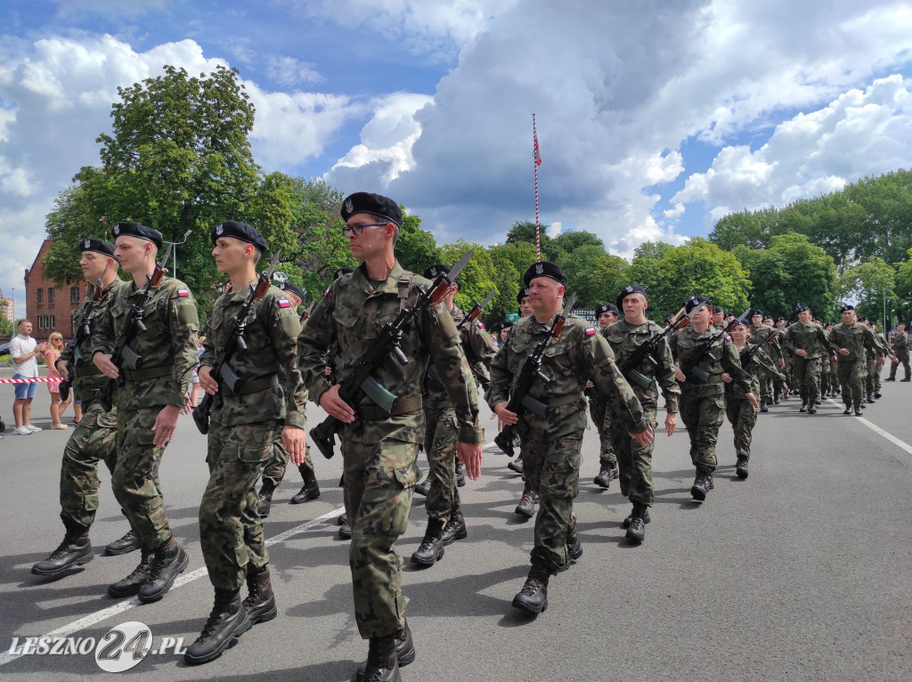 Przysięga wojskowa w Lesznie