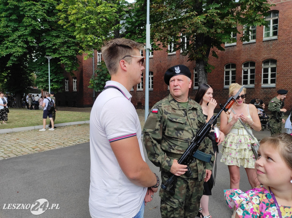 Przysięga wojskowa w Lesznie