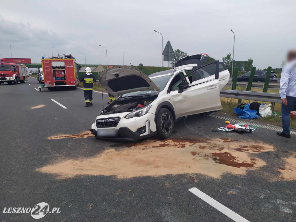 Subaru dachowało na ekspresówce