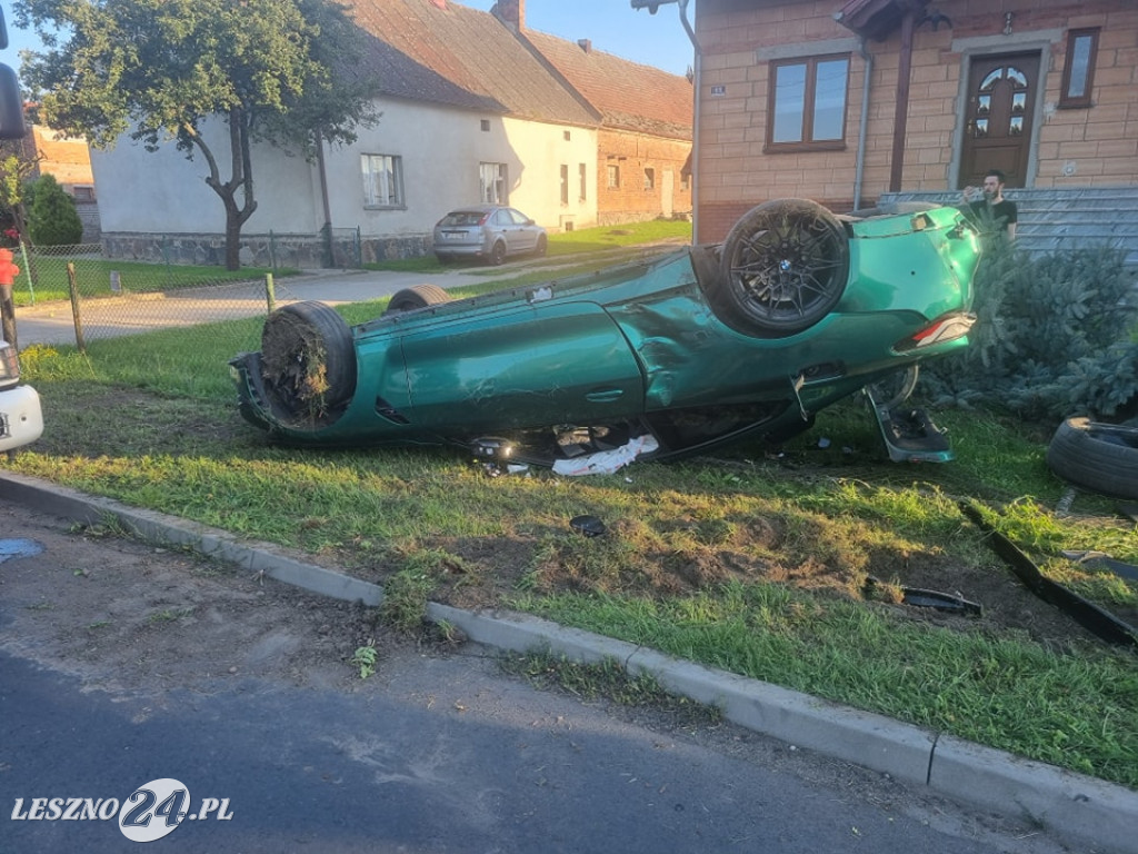 Trzy auta zderzyły się w Jezierzycach