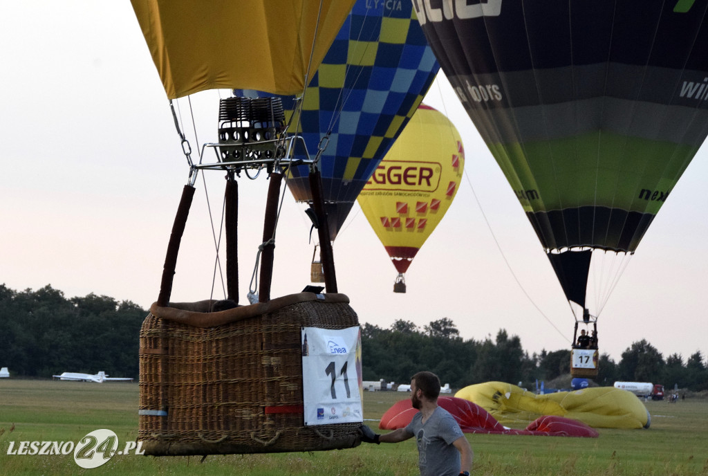 Trudne lądowania podczas pierwszej konkurencji