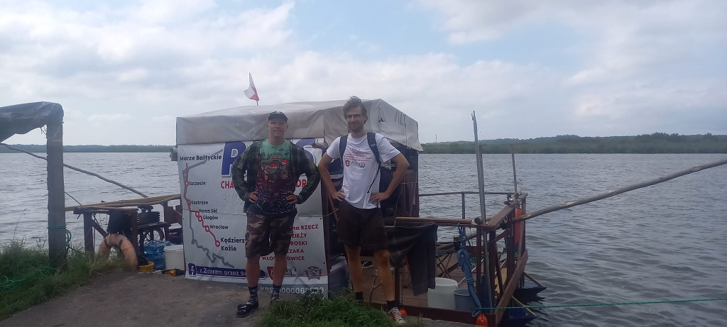 Dopłynął do Szczecina i płynie do Bałtyku