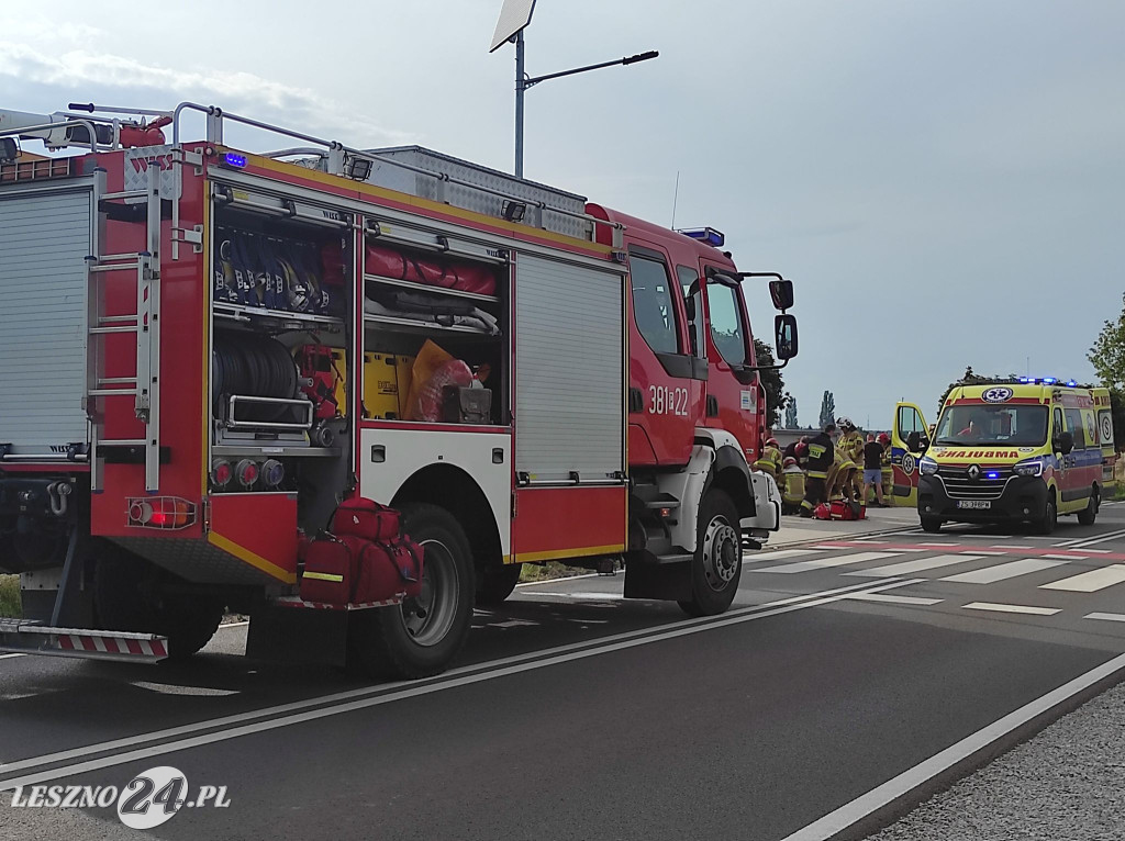 Potrąceni rowerzysta i motorowerzysta