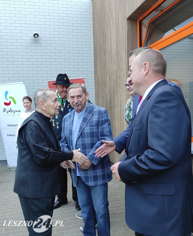 Otwarcie w Szkole Podstawowej w Dąbczu