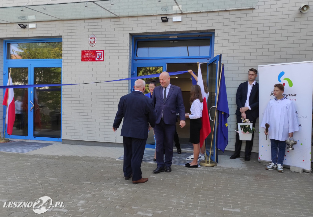 Otwarcie w Szkole Podstawowej w Dąbczu