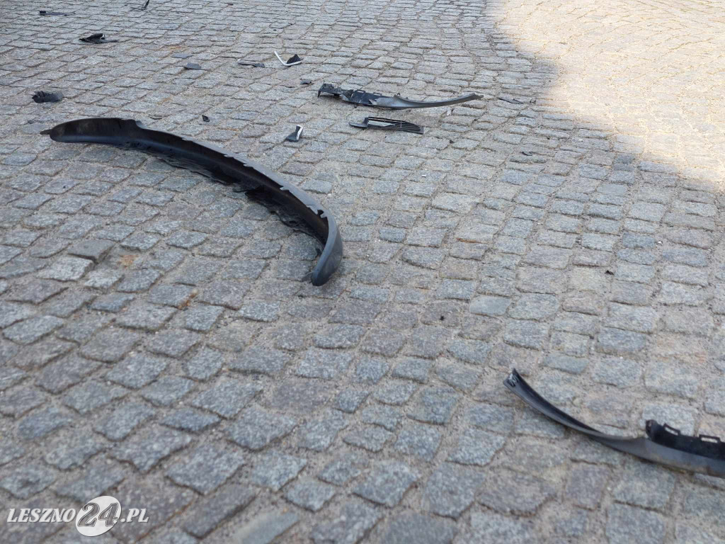 Zderzenie aut w centrum Leszna