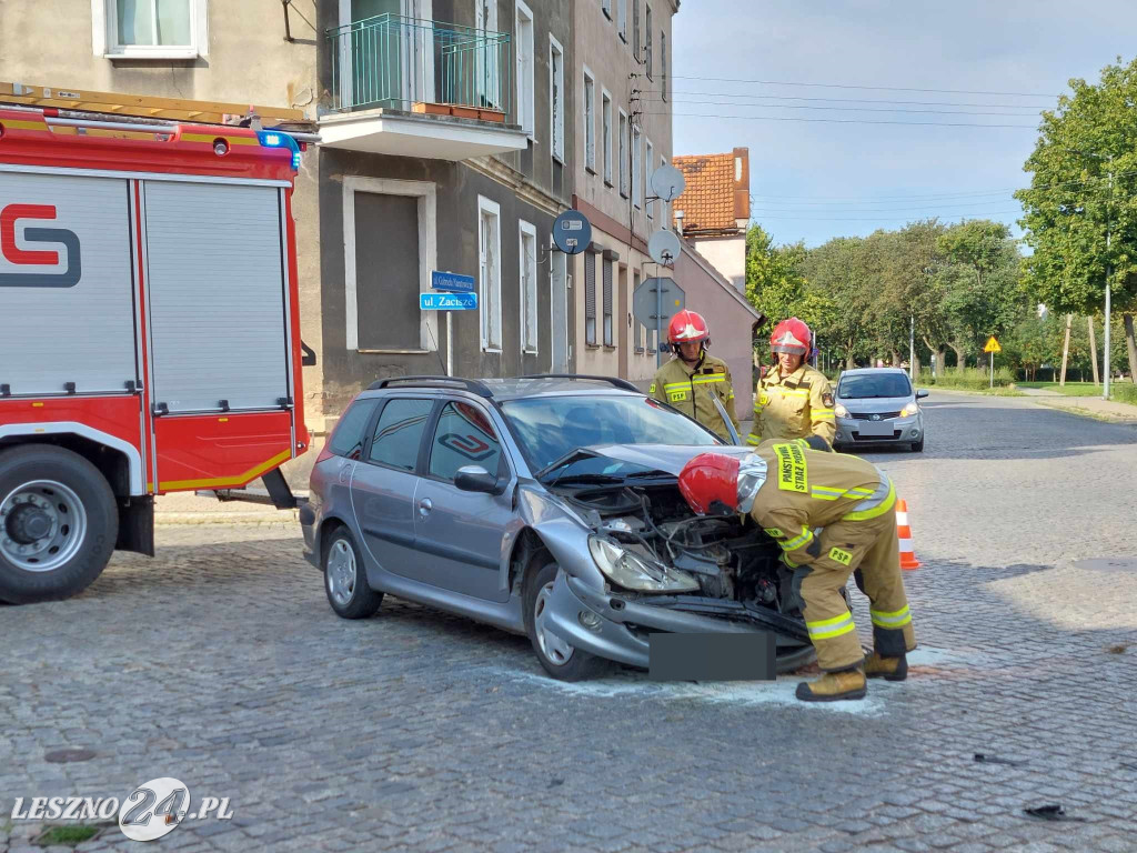 Zderzenie aut w centrum Leszna
