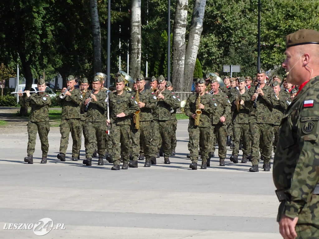 Przysięga WOT w Lesznie i pokaz wojskowy