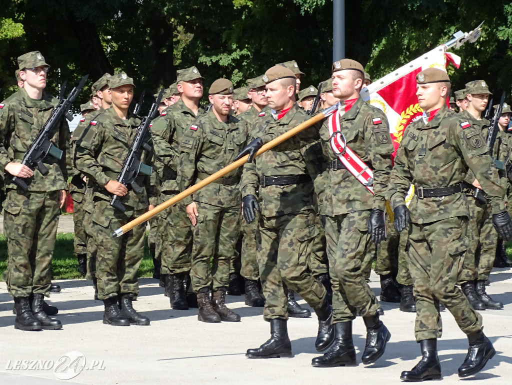 Przysięga WOT w Lesznie i pokaz wojskowy