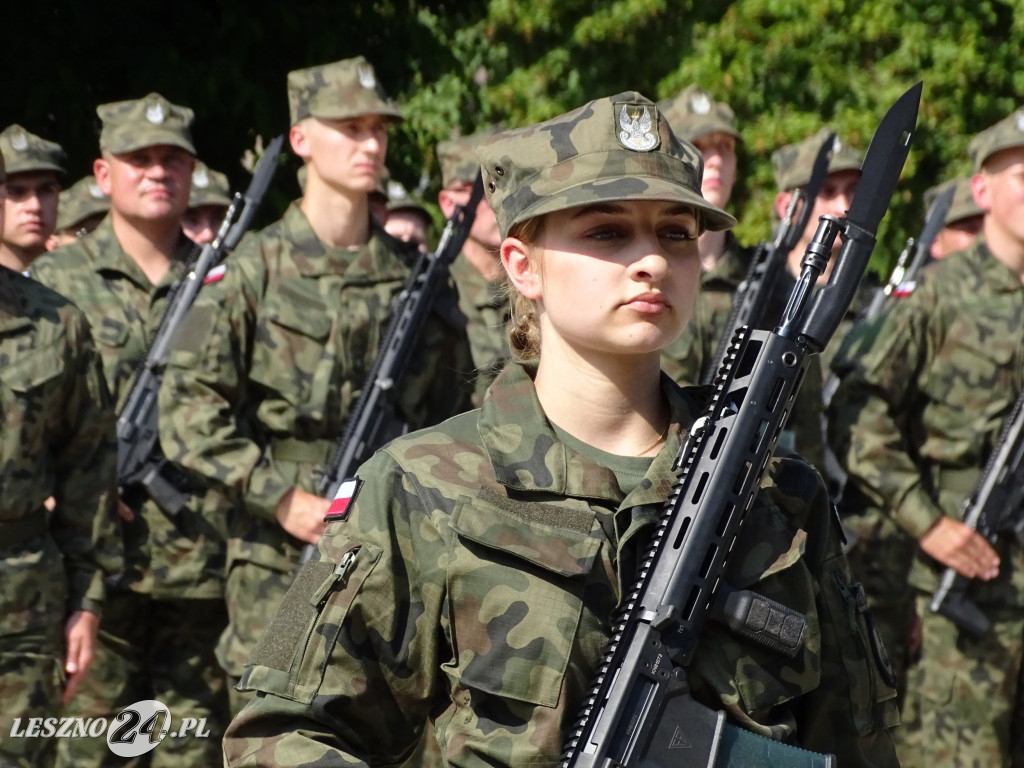 Przysięga WOT w Lesznie i pokaz wojskowy