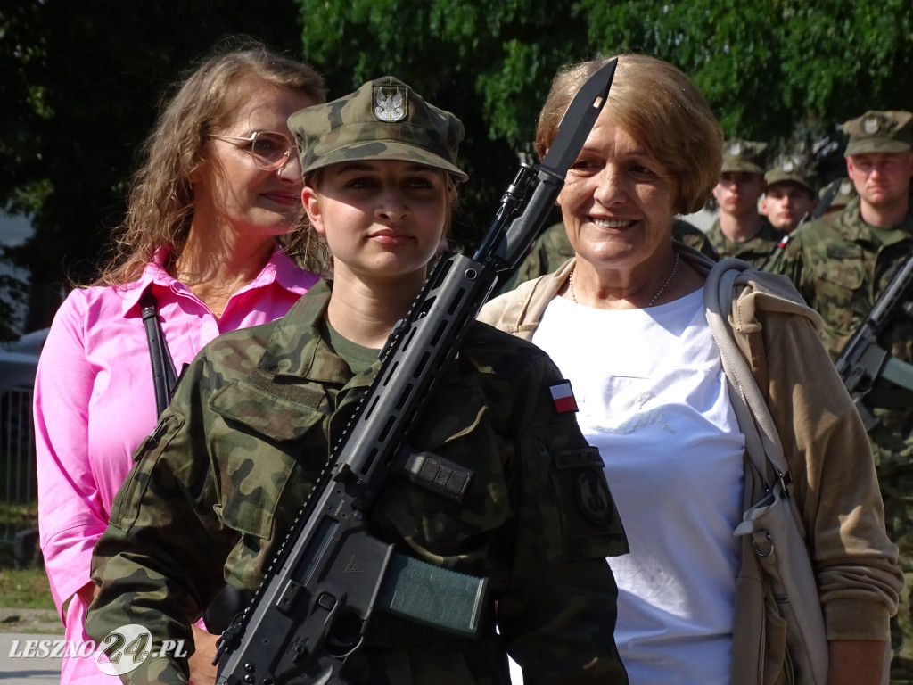 Przysięga WOT w Lesznie i pokaz wojskowy
