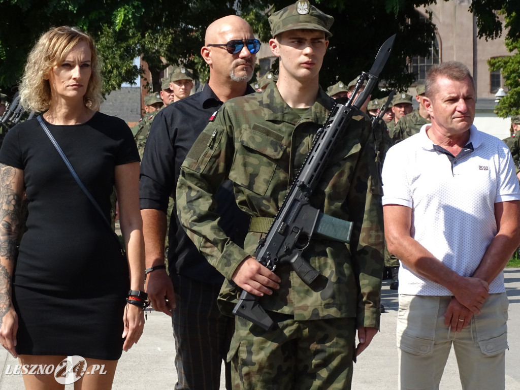 Przysięga WOT w Lesznie i pokaz wojskowy