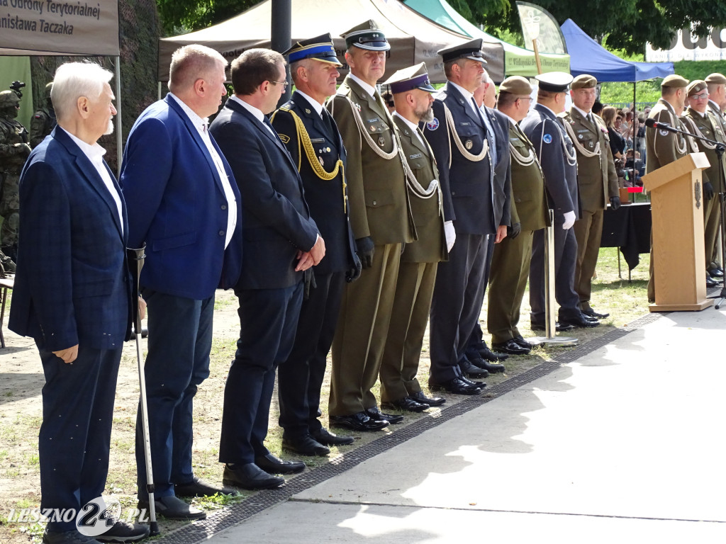Przysięga WOT w Lesznie i pokaz wojskowy