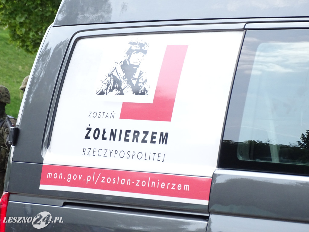 Przysięga WOT w Lesznie i pokaz wojskowy