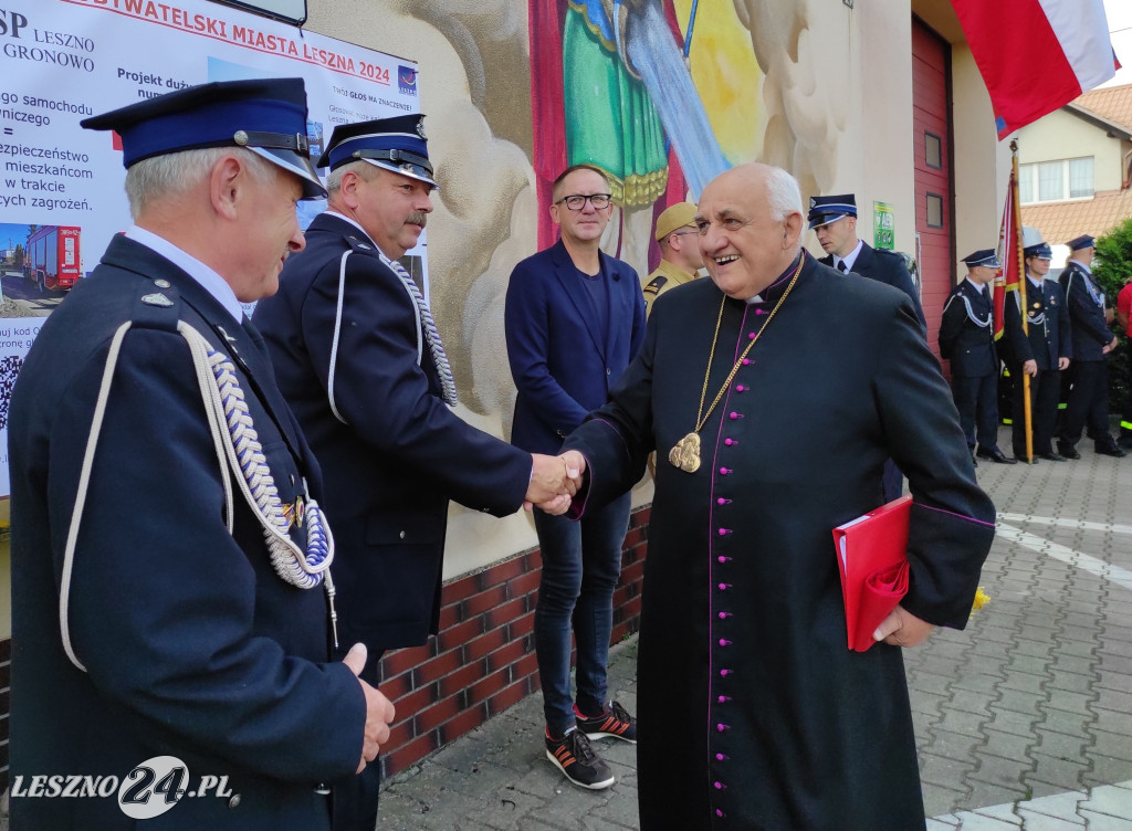 Ślubowanie w OSP Leszno-Gronowo