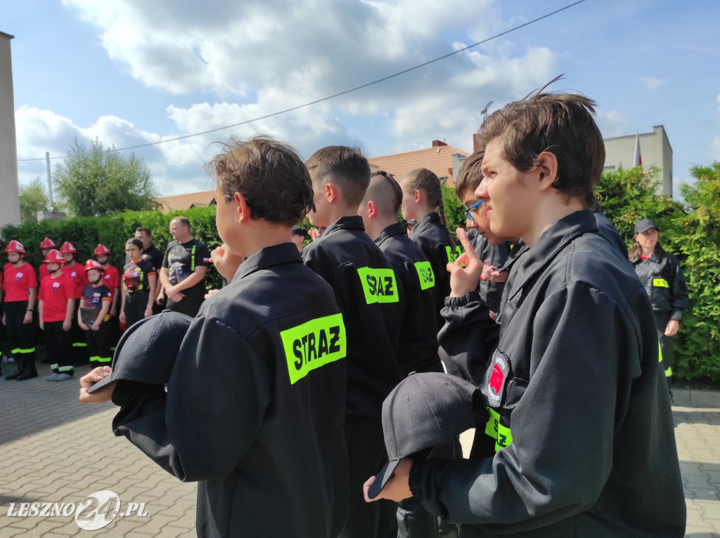 Ślubowanie w OSP Leszno-Gronowo