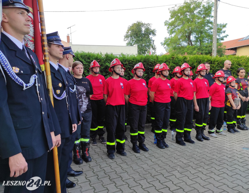 Ślubowanie w OSP Leszno-Gronowo