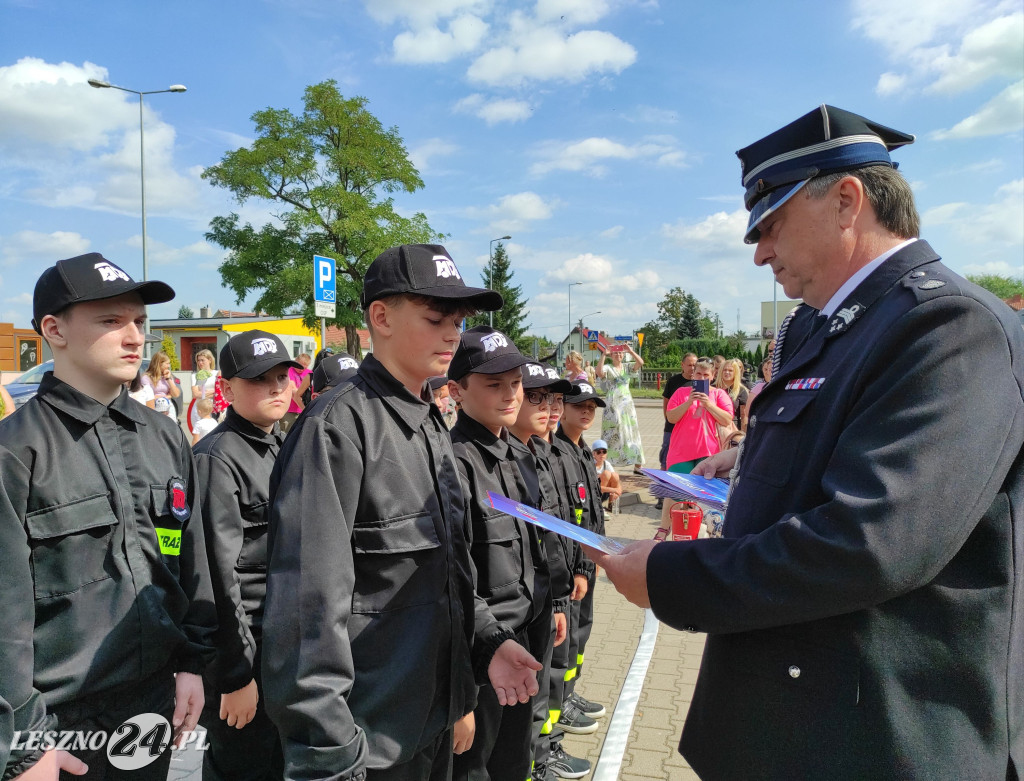 Ślubowanie w OSP Leszno-Gronowo