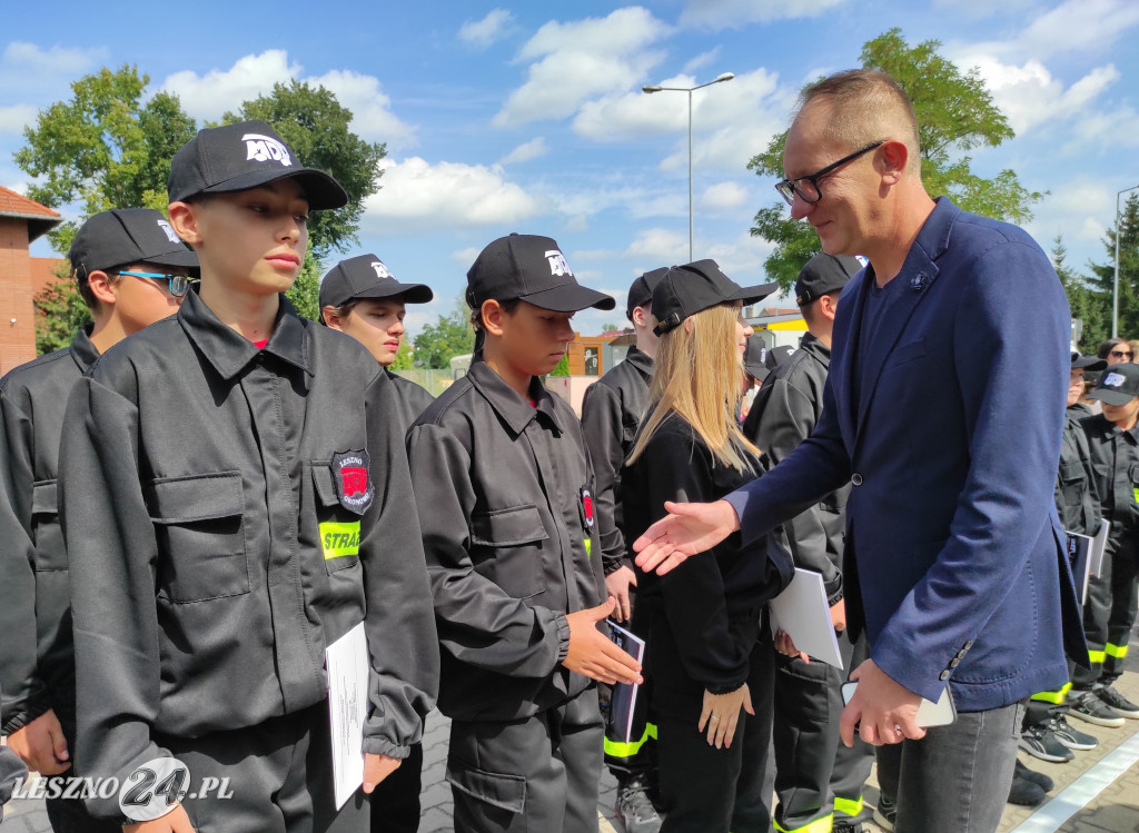 Ślubowanie w OSP Leszno-Gronowo