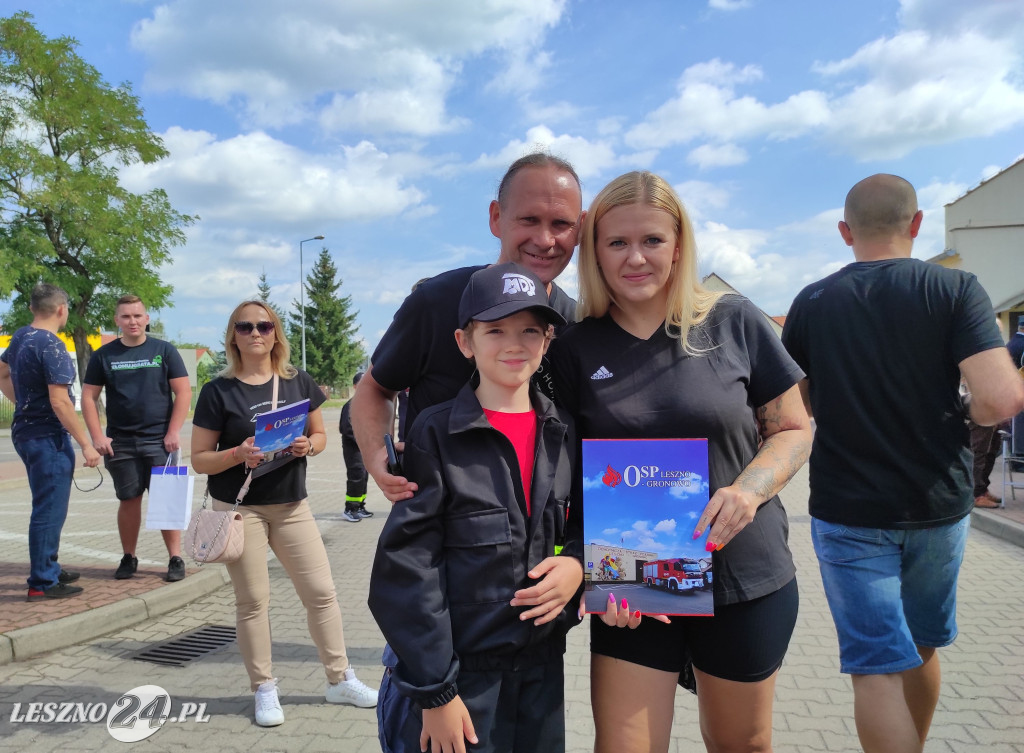 Ślubowanie w OSP Leszno-Gronowo