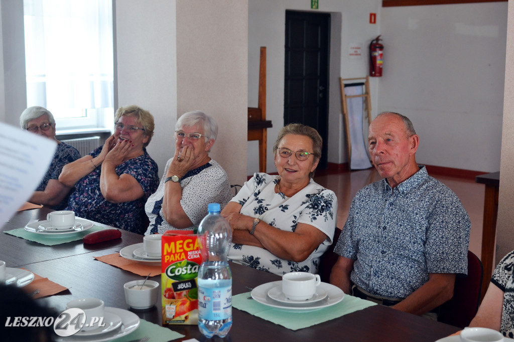 Seniorzy z Krzemieniewa na wesoło