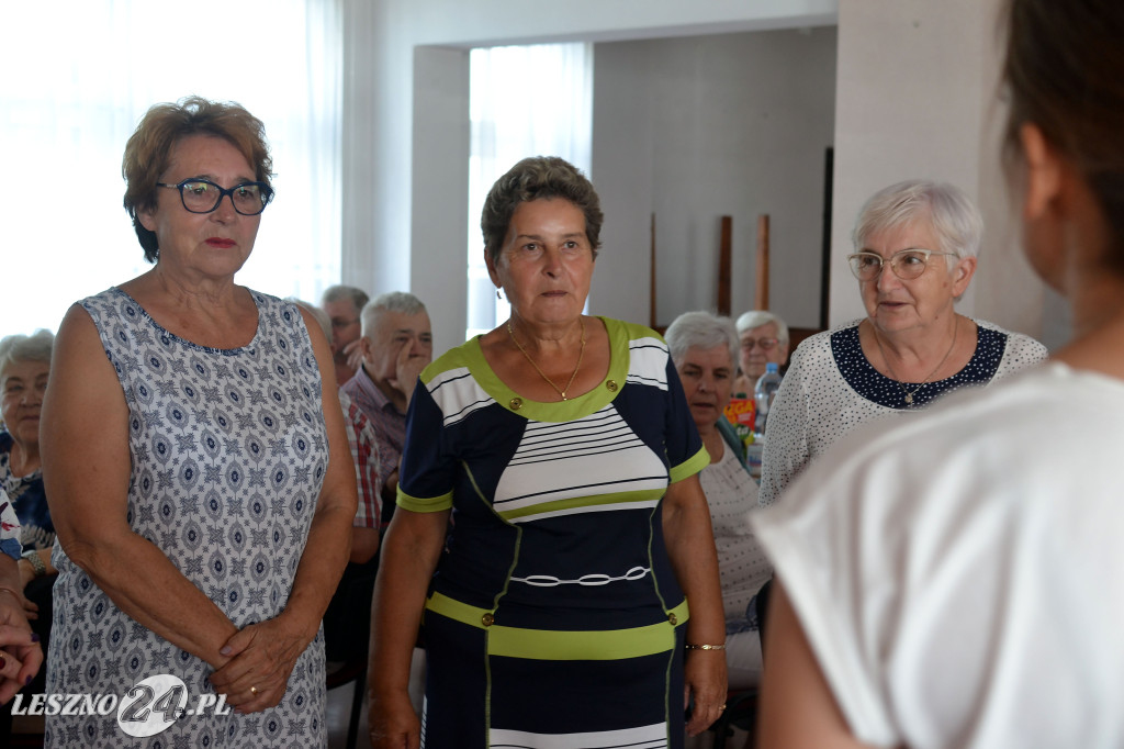 Seniorzy z Krzemieniewa na wesoło