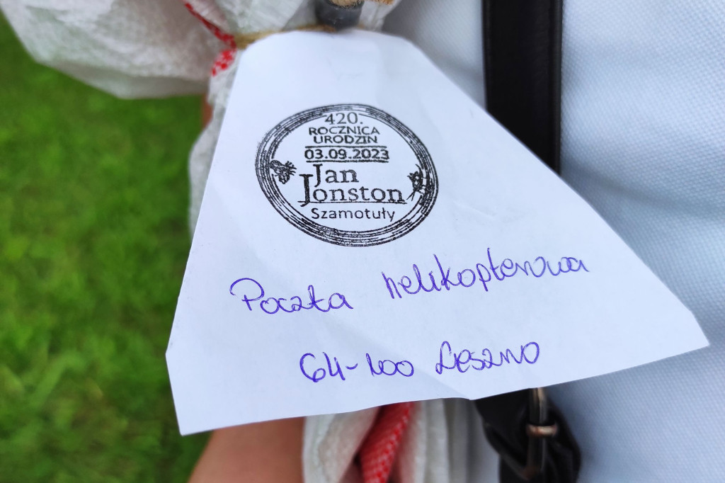 Pierwsza poczta helikopterowa w Lesznie
