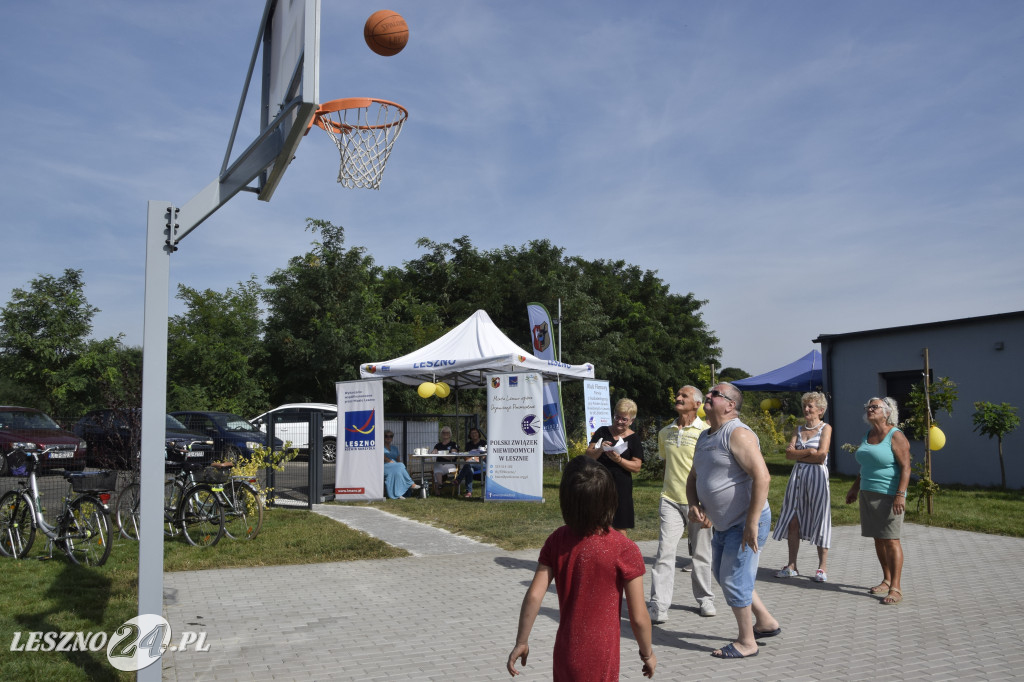 Piknik w ośrodku Niewidzialny Świat