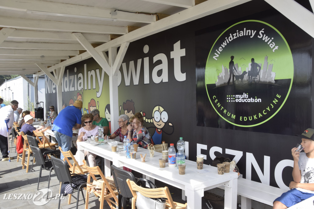 Piknik w ośrodku Niewidzialny Świat